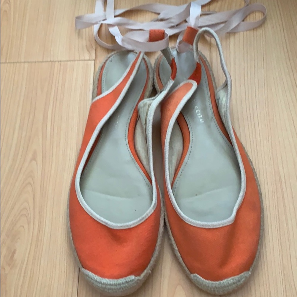 Charles & Keith Orange lace flats. 40% no box